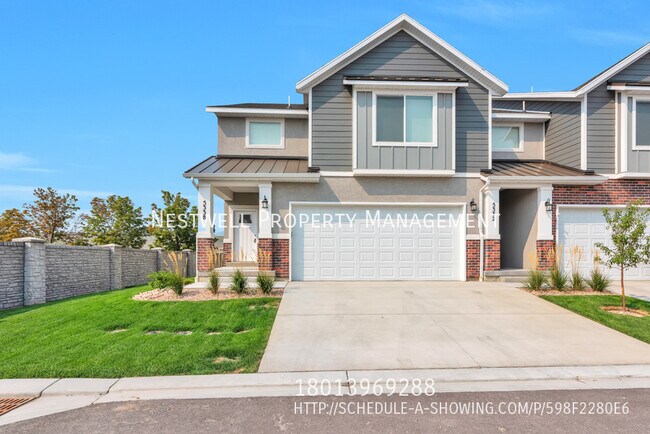 Foto del edificio - Mountain Views! Upgraded Highland Townhome!