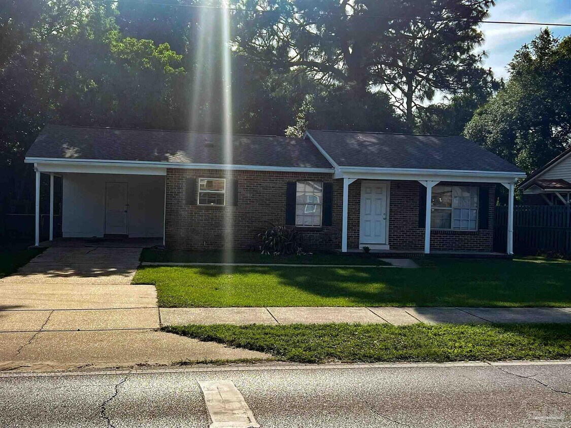 Foto principal - 6255 Memphis Ave