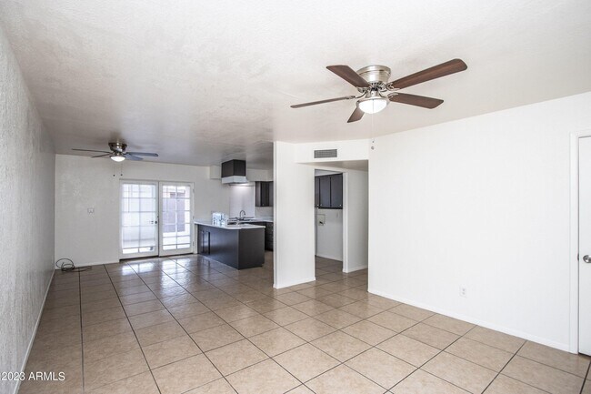 Foto del edificio - 4625 W Thomas Rd