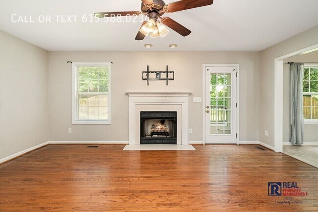 Foto del edificio - 3013 Pipkin Hills Dr