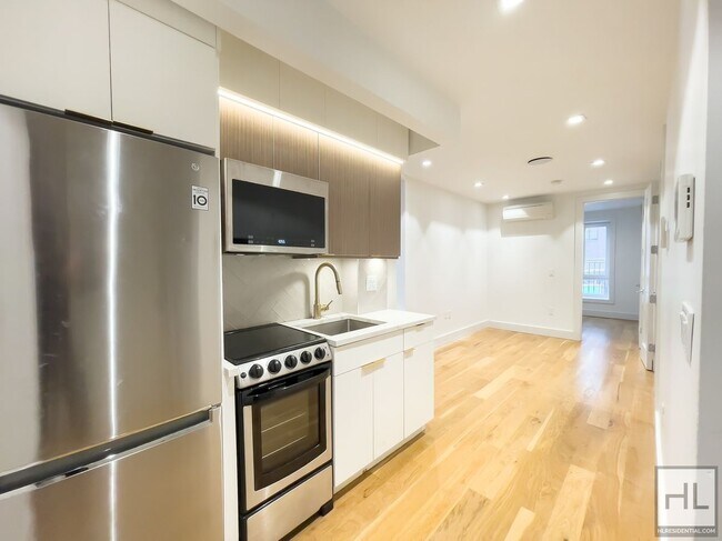 Building Photo - EAST 96 STREET / Renovated 2-Bed 1 Bath / ...