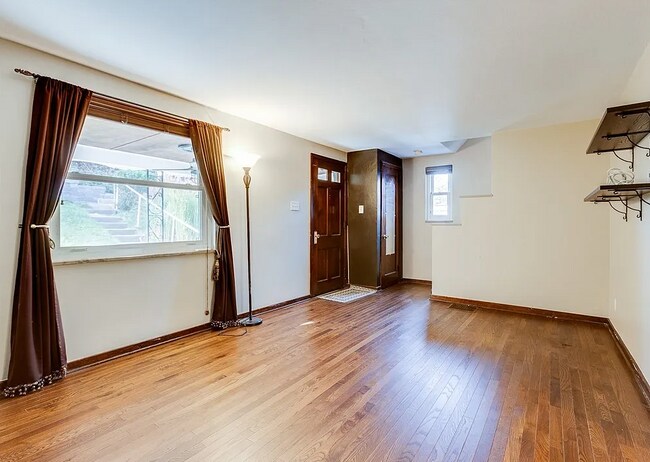 Convenient coat closet - 133 Hamburg St