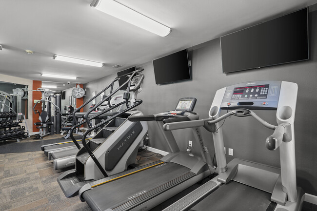 Building Photo - Boulder Creek