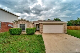 Building Photo - 4608 Indigo Dr