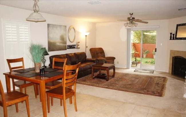 Building Photo - 26703 Redstone Hl