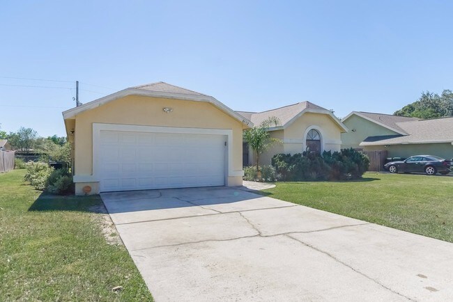 Building Photo - 8112 Bright Meadow Dr