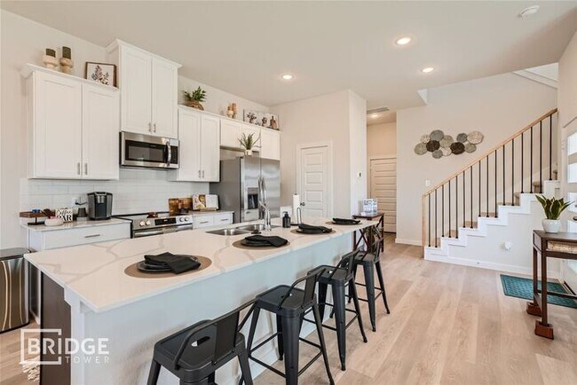 Foto del edificio - 33118 Willow Hts Ln