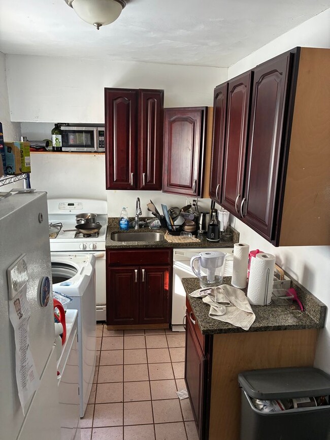 Photo - 3423 Ward St Apartment