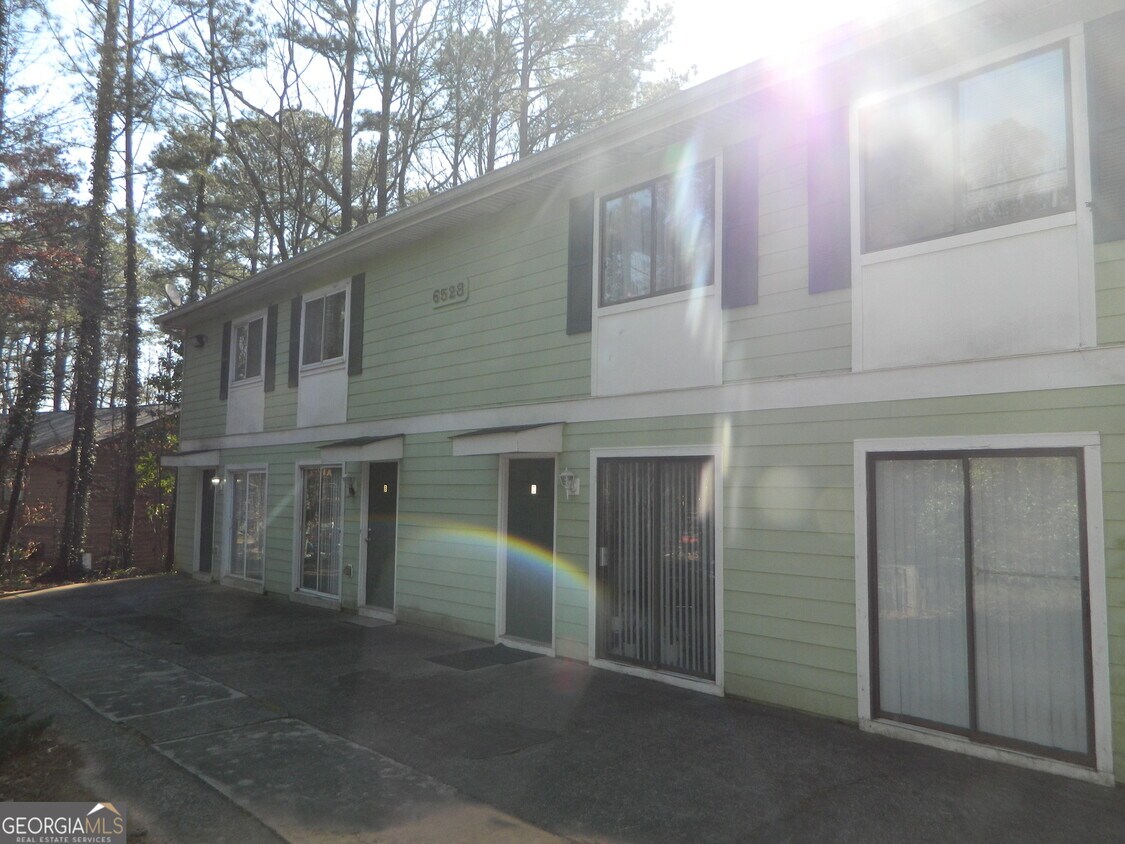 6528 Parton Ct, Norcross, GA 30092 Townhome Rentals in Norcross GA