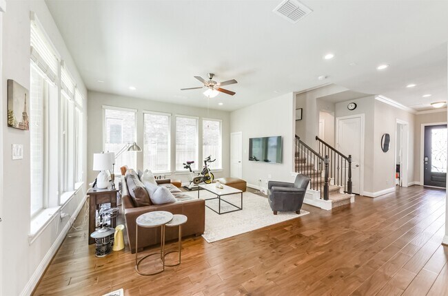 Foto del edificio - 18311 Harmony Bluff Ln