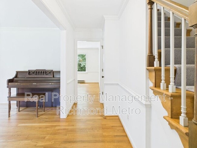 Building Photo - 10202 Seacliff Ln
