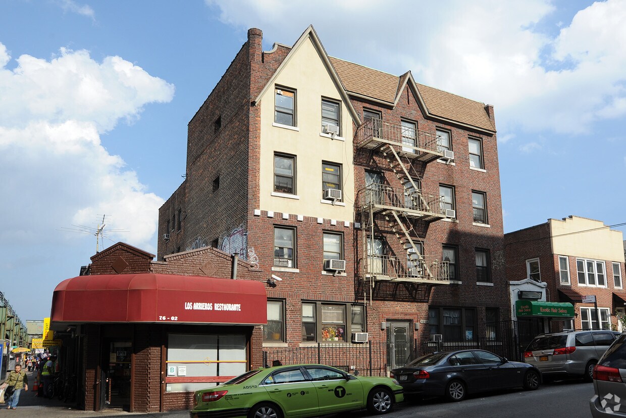 Foto del edificio - 4003 76th St