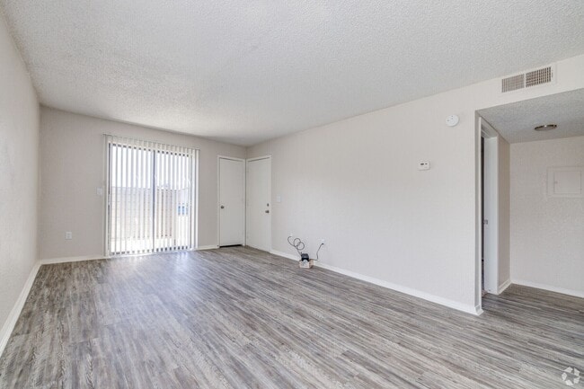 Interior Photo - Hickory Grove Apartments