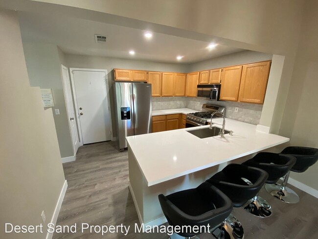 Building Photo - 3 br, 2.5 bath House - 9408 Meadow Ridge Ln