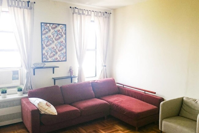 Foto del edificio - 6801 19th Ave