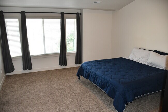Foto del edificio - 4161 N Fremont Dr
