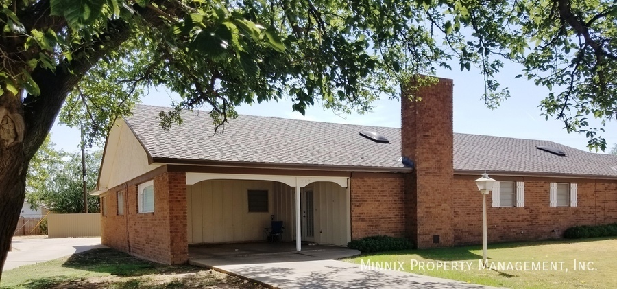Primary Photo - 1007 Garland St