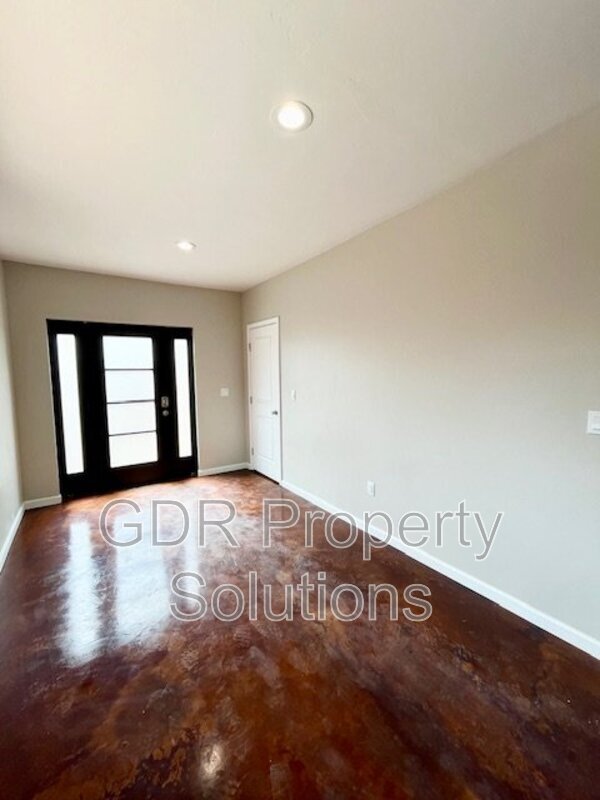 Foto principal - 2530 Veranda Rd NW