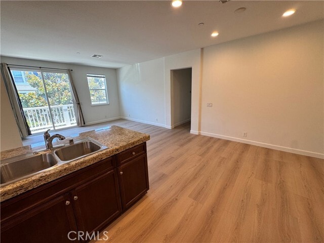 Building Photo - 210 Silk Tree