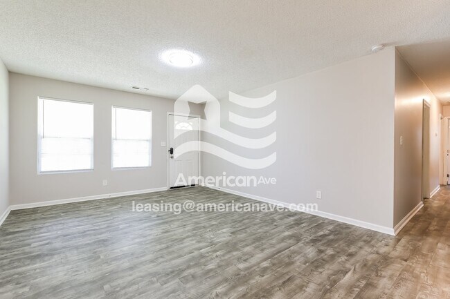 Foto del edificio - 670 Idlewood Cir