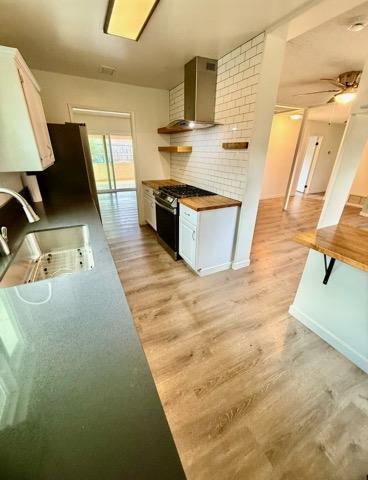 Foto del edificio - 334 Calor Dr