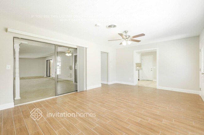 Foto del edificio - 11704 Keel Dr