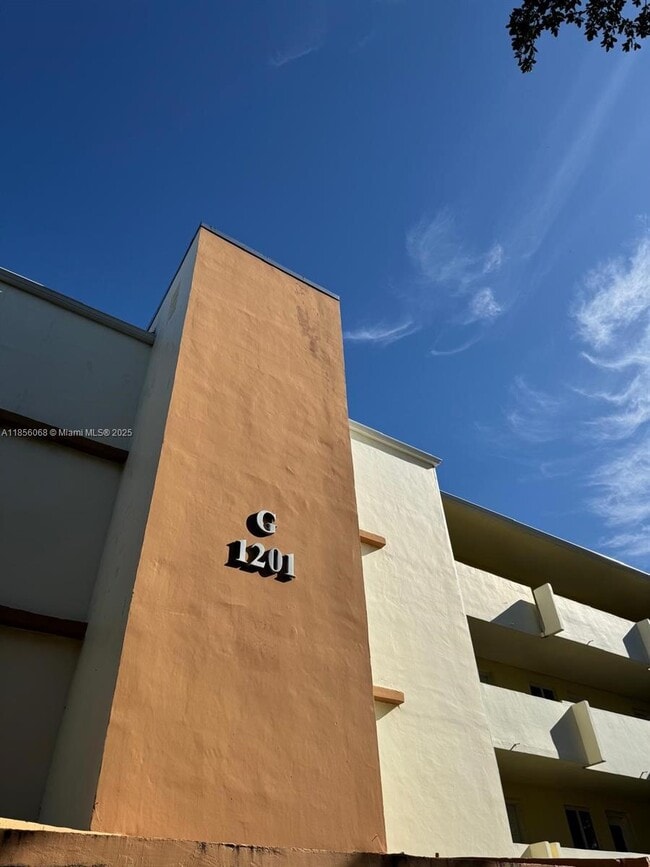 Foto del edificio - 1 bedroom in North Miami FL 33179