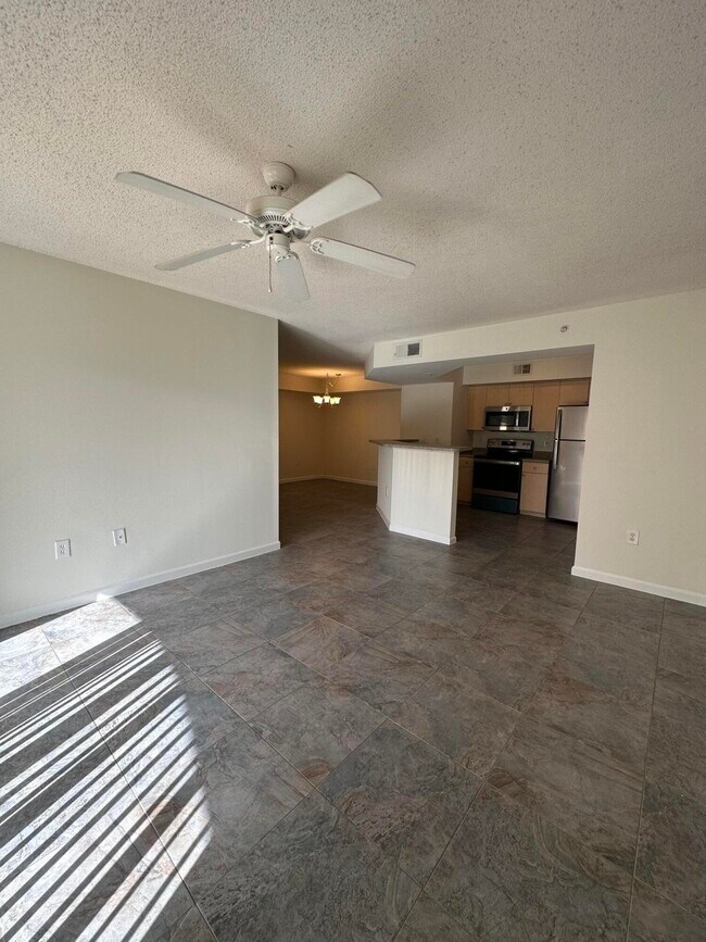 Foto del edificio - 3643 NW Mediterranean Ln