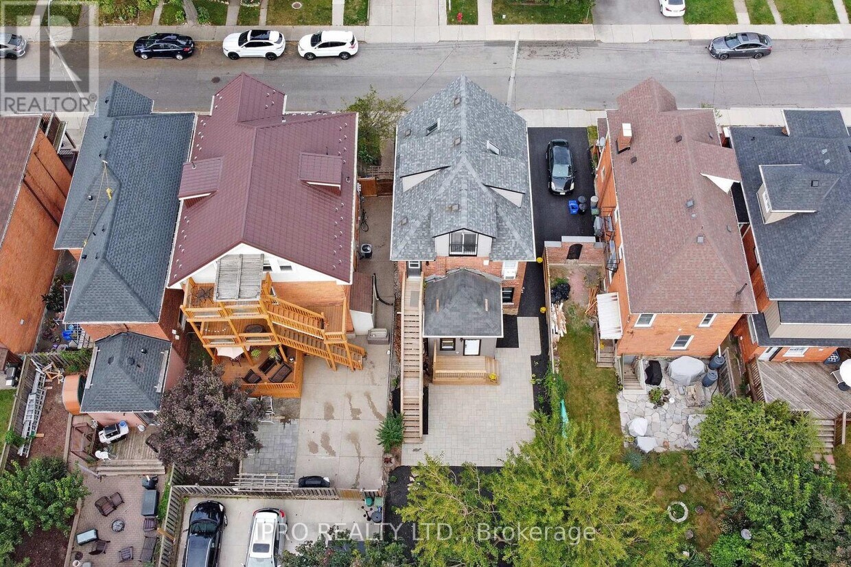 Photo principale - 75-75 Ontario Ave