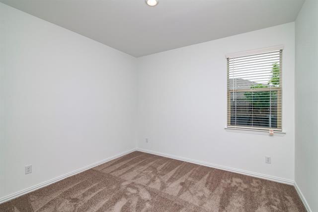 Foto del edificio - 4909 Woodloch Dr