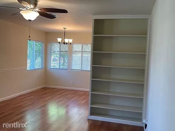 Building Photo - 3 br, 1 bath House - 325 Wetherley Drive
