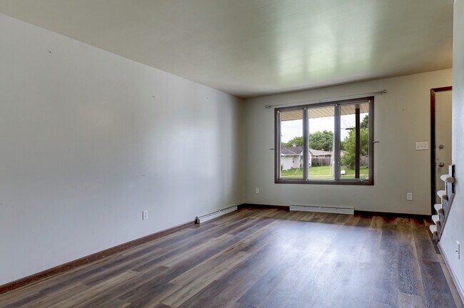 Foto del edificio - 1825 W Brewster St