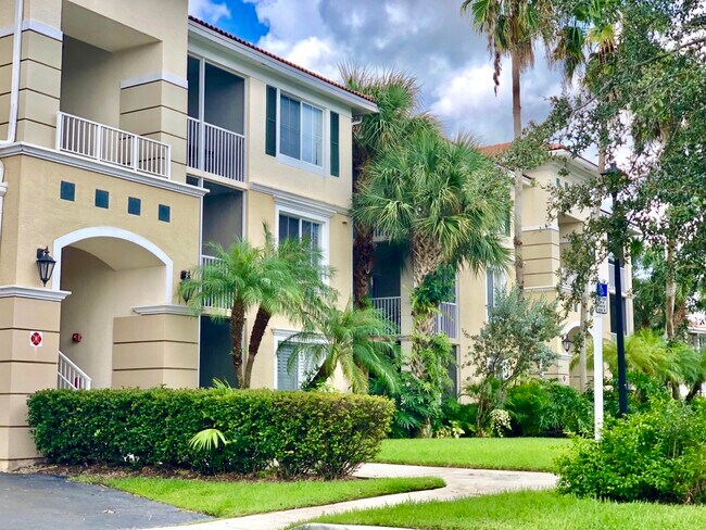 Foto del edificio - 11661 W Atlantic Blvd