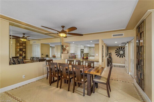 Building Photo - 5260 S Landings Dr