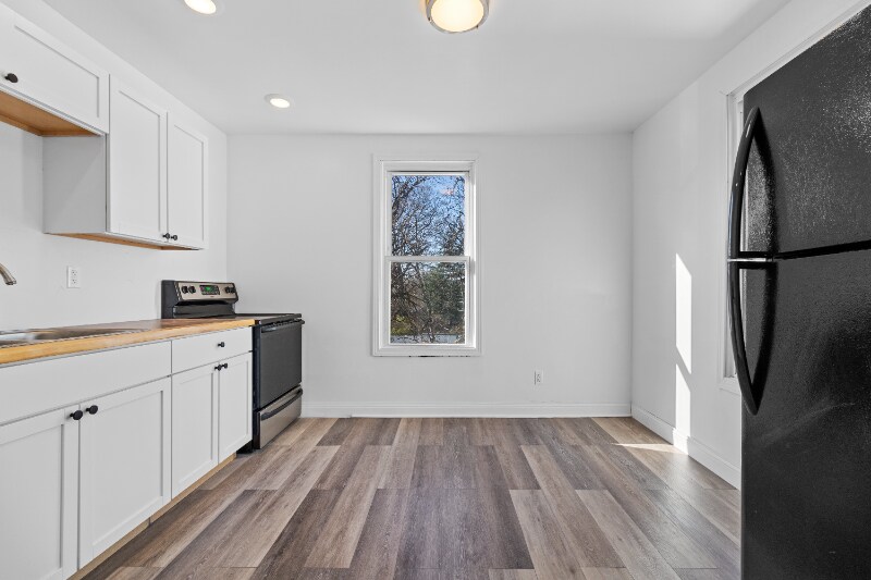 4721 Section Ave Unit B, Cincinnati, OH 45212 Room for Rent in