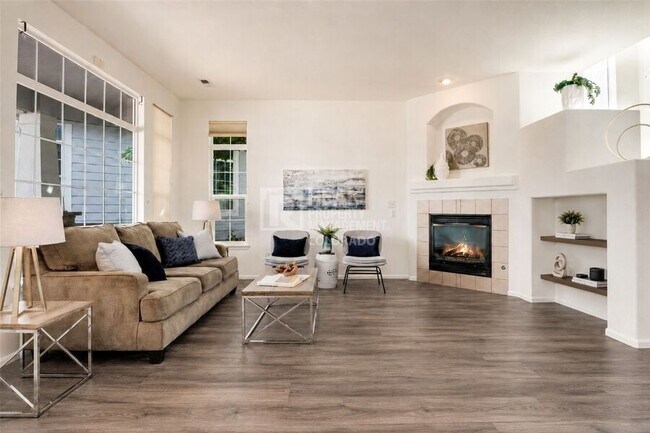 Foto del edificio - 8415 Stonybridge Cir