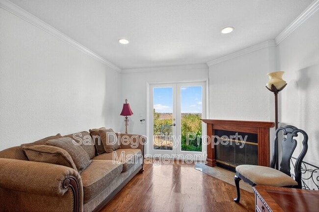 Building Photo - 4794 Arizona St