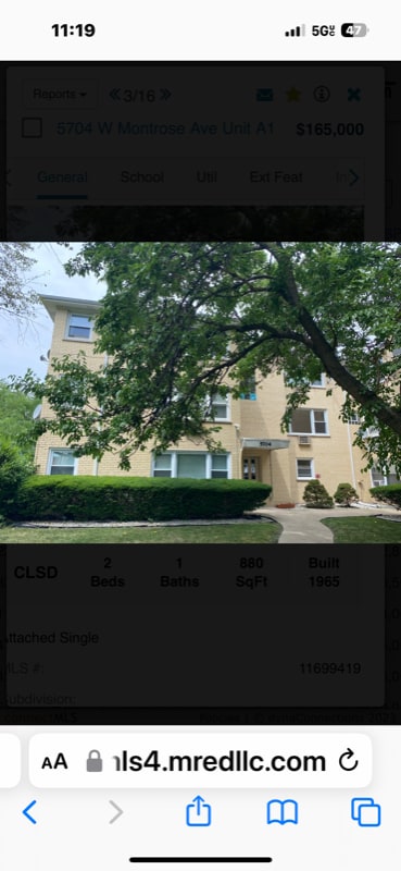 Building Photo - 5704 W Montrose Ave