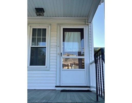 Building Photo - 44 Colby St