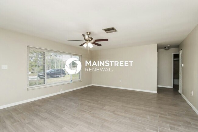 Foto del edificio - 3 Bedroom Pet-Friendly Home in MELBOURNE, ...