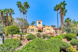 Building Photo - 260 E Flamingo Rd
