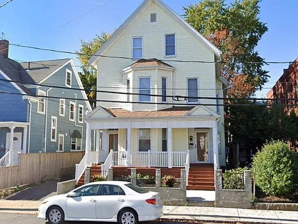 Primary Photo - 17 Wyman St