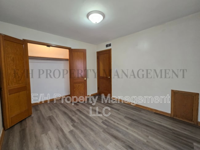 Foto del edificio - 724 S Hunter