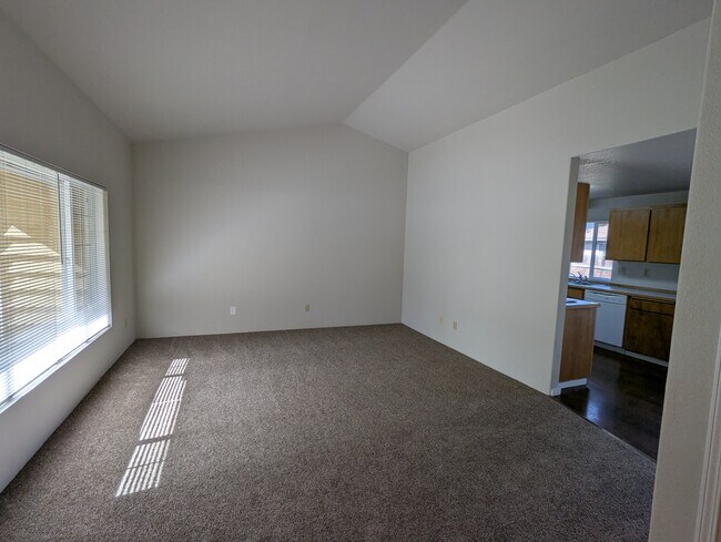Foto del edificio - 61862 Avonlea Cir