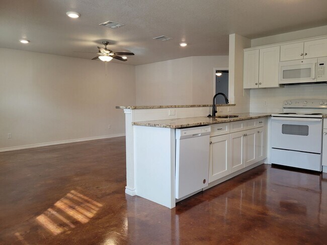 Foto del edificio - Belton - 3BD/2BA newer construction!