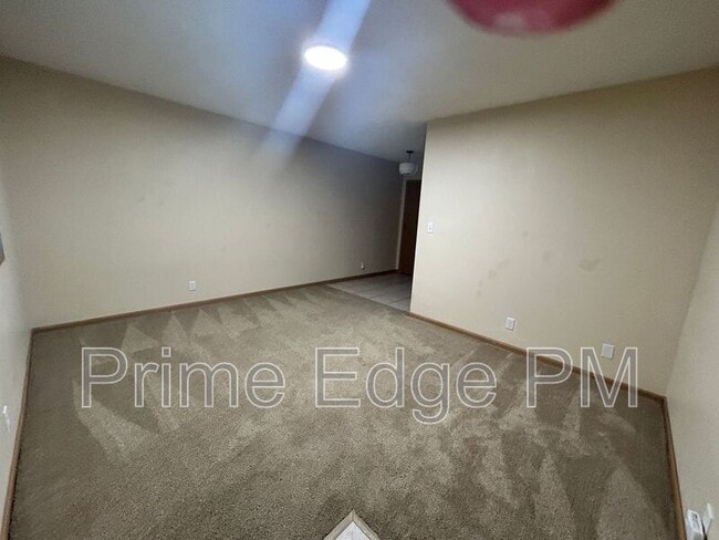 Building Photo - 1109 N 28th St