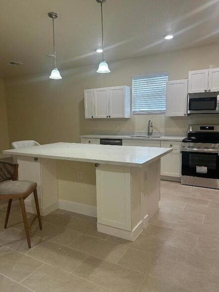 Building Photo - 768 Lindo Ln