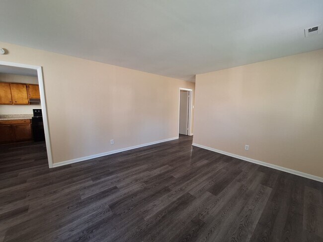 Foto del edificio - 704 Old Buckroe Rd