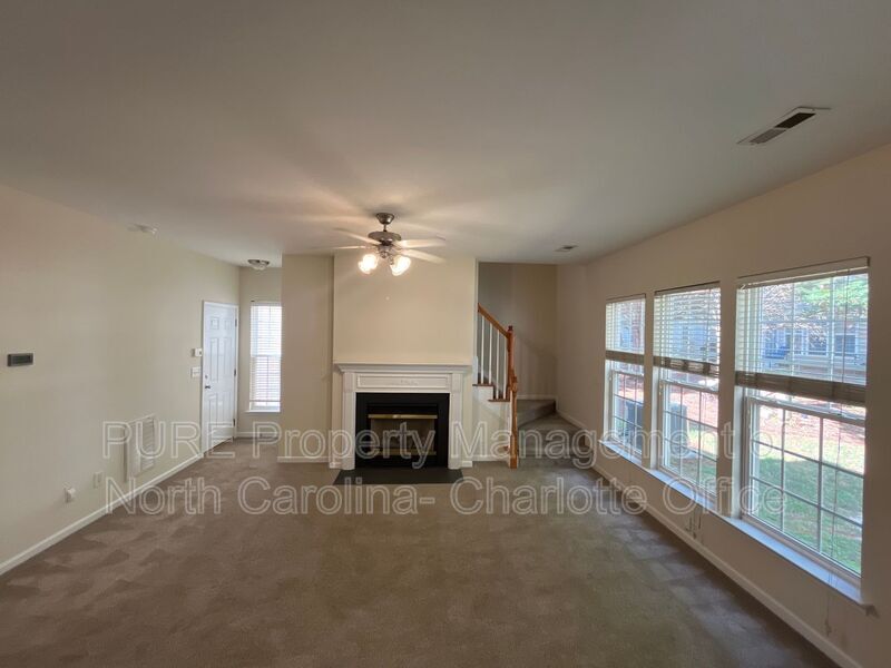 Primary Photo - 6531 Avonlea Ct