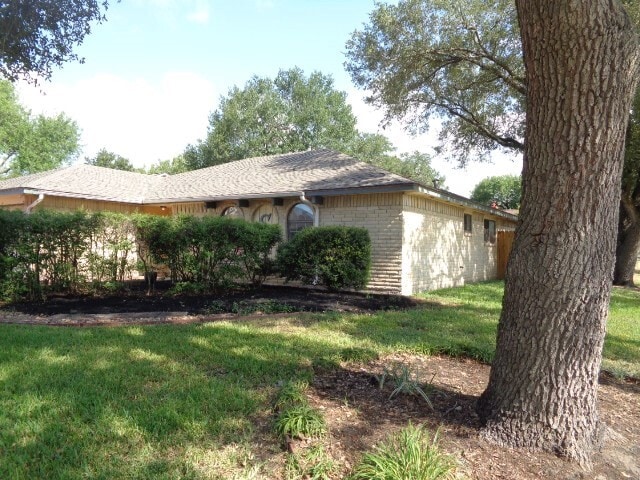 Foto del edificio - 19602 Southaven Dr